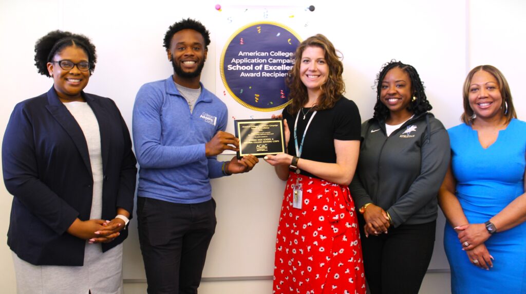 School leaders accepting the award.